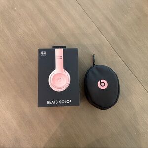 Beats Solo3 Wireless Headphones - Rose Gold